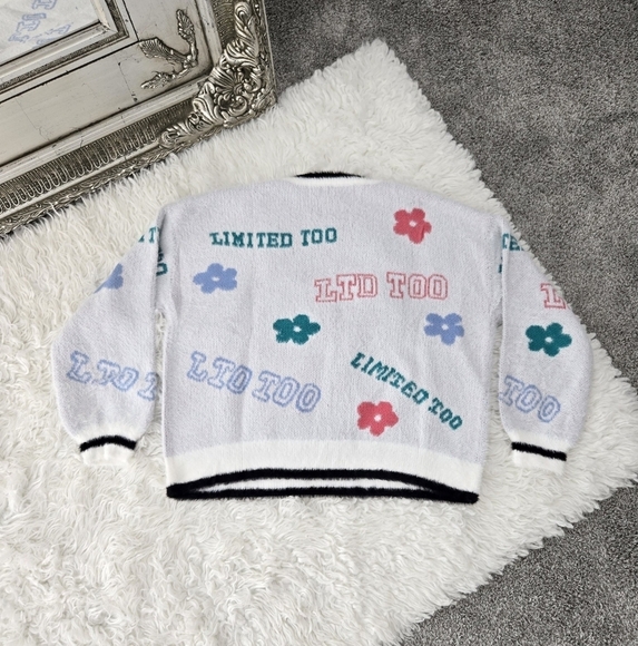 Limited Too Girls Eyelash Sweater. Color: Ivory. Size Large (12-14). New. - Picture 5 of 9